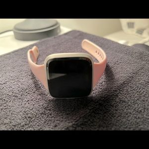 Fitbit Versa Lite